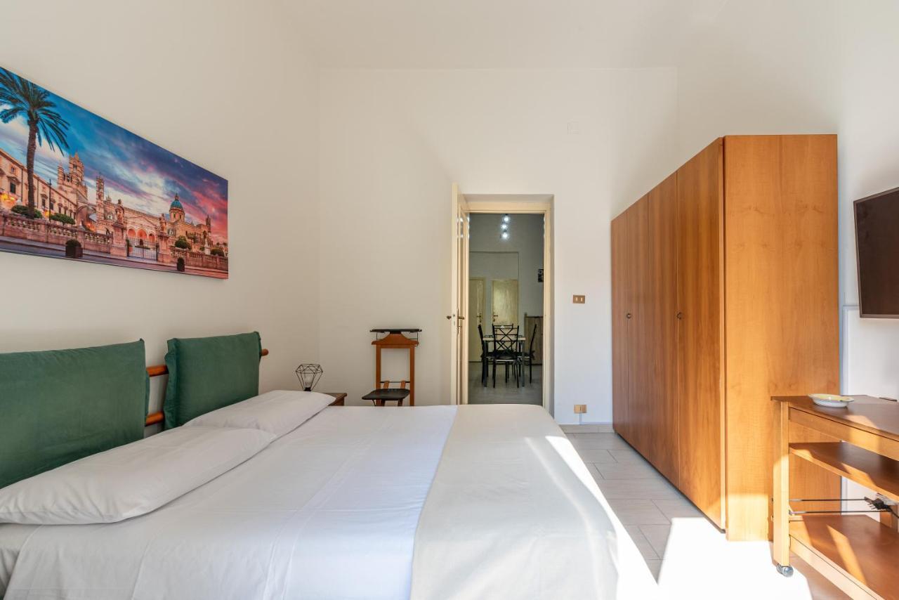 I Mori-Holiday Apartment Палермо Экстерьер фото