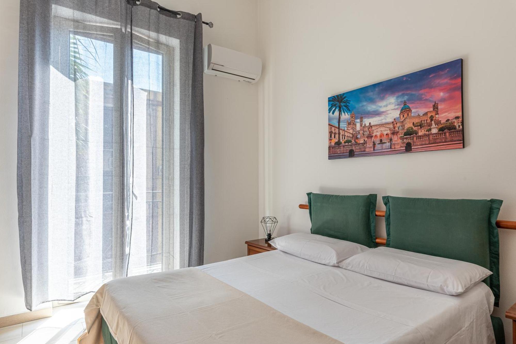 I Mori-Holiday Apartment Палермо Экстерьер фото